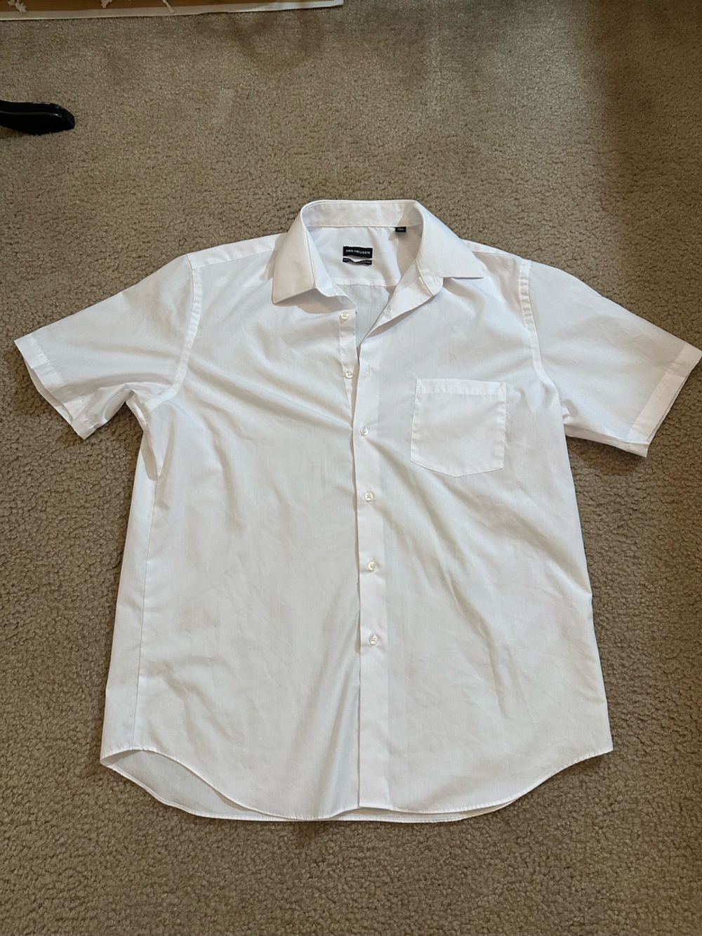 Van Heusen White Short-Sleeve Button-Down Shirt